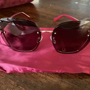 Women’s Gucci Sunglasses